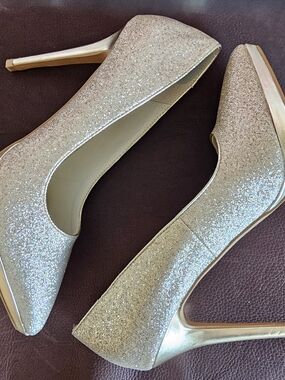 Aldo Gold Glitter Pointed-Toe Stiletto Heels